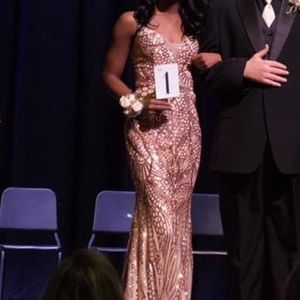 David’s bridal, size 4 corset back dress